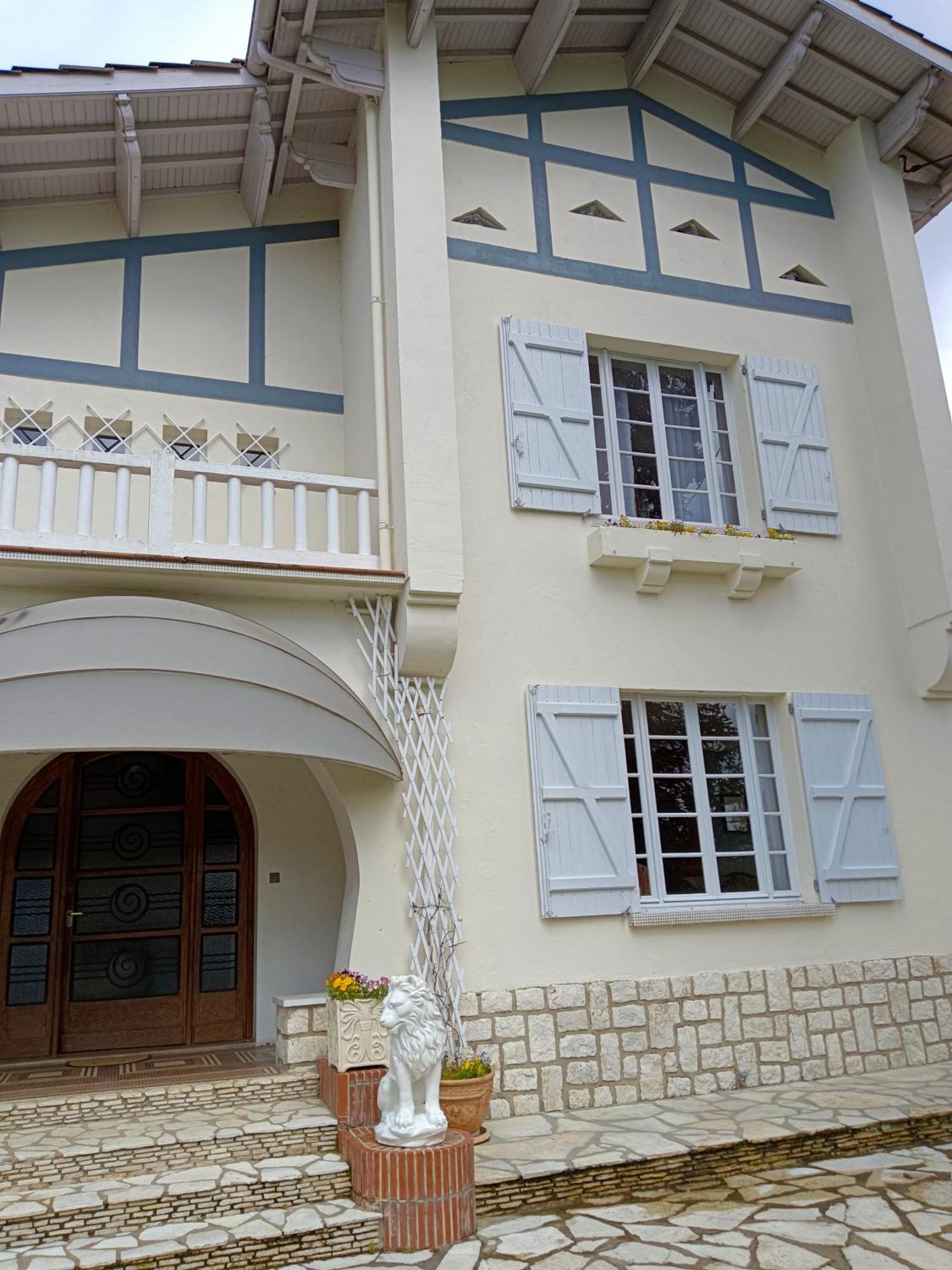 La Maison Basque Sainte-Livrade-sur-Lot Eksteriør bilde