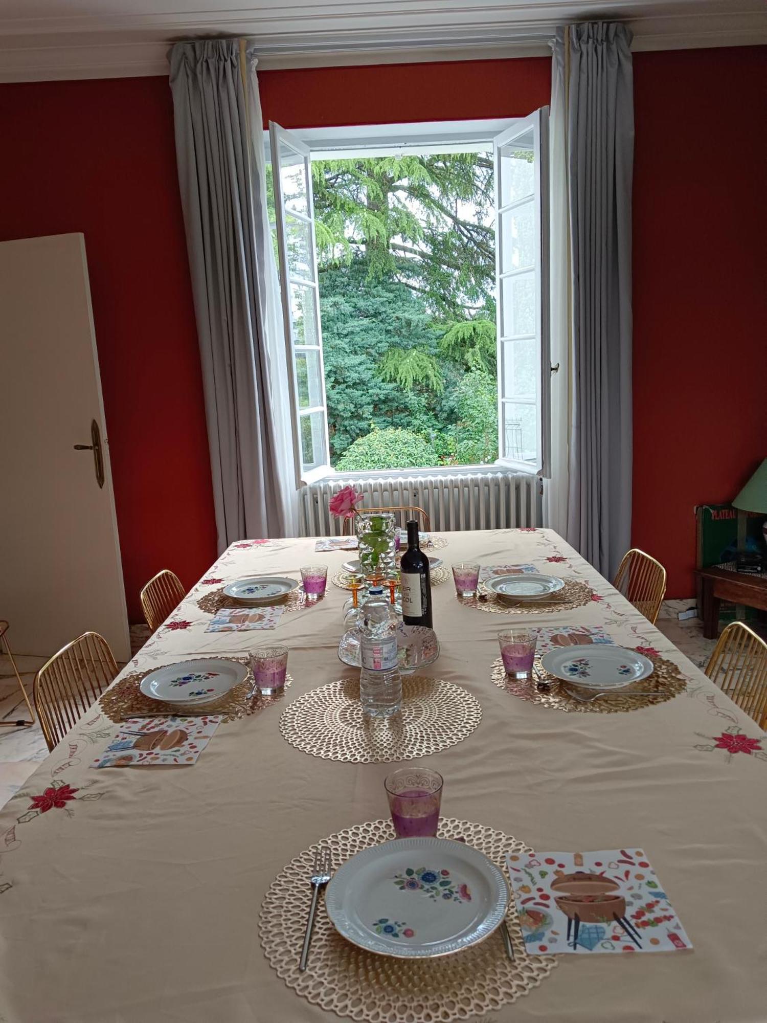 La Maison Basque Sainte-Livrade-sur-Lot Eksteriør bilde